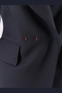 Seafarer women’s blazer Gilda in lana vergine black with textured fabric and contrasting red and blue stitching details