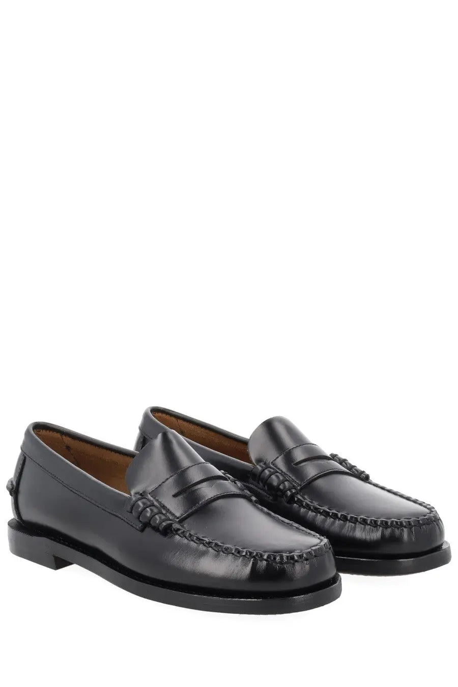 Sebago women’s mocassino classic dan black leather loafers with polished finish and classic moccasin stitching