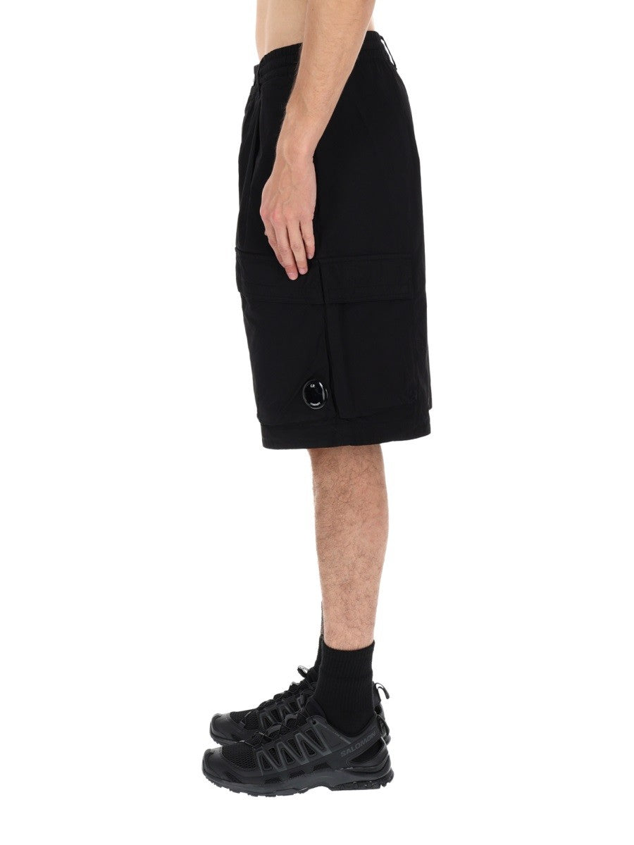 C.P. Company Men's Shorts Cargo Con Patch Black