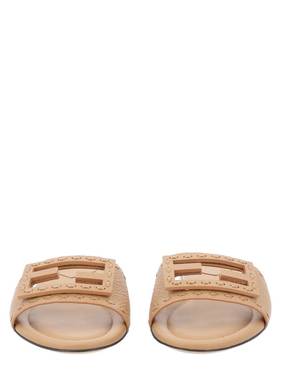 Fendi Women's Slide Tube Con Fascia Beige