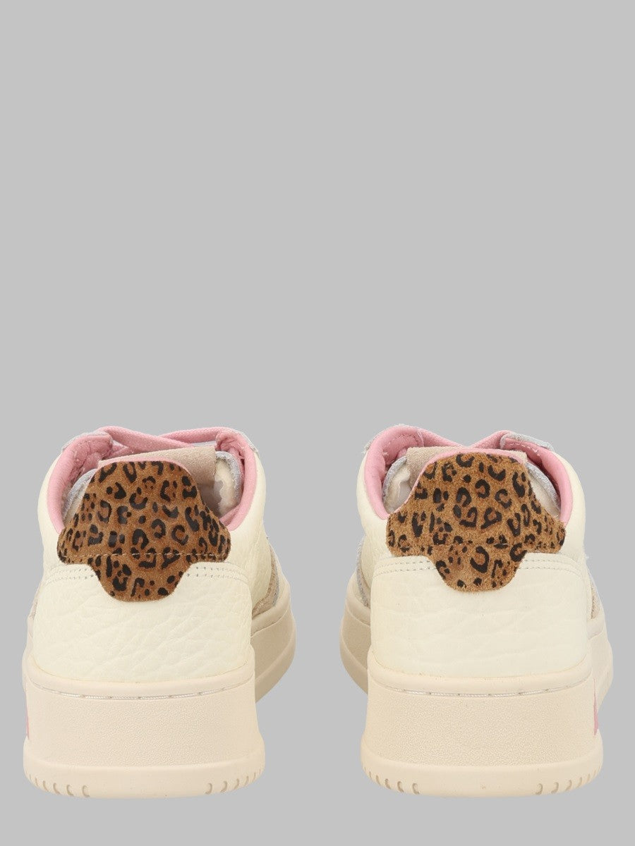AUTRY Women's Sneaker Medalist Low White
