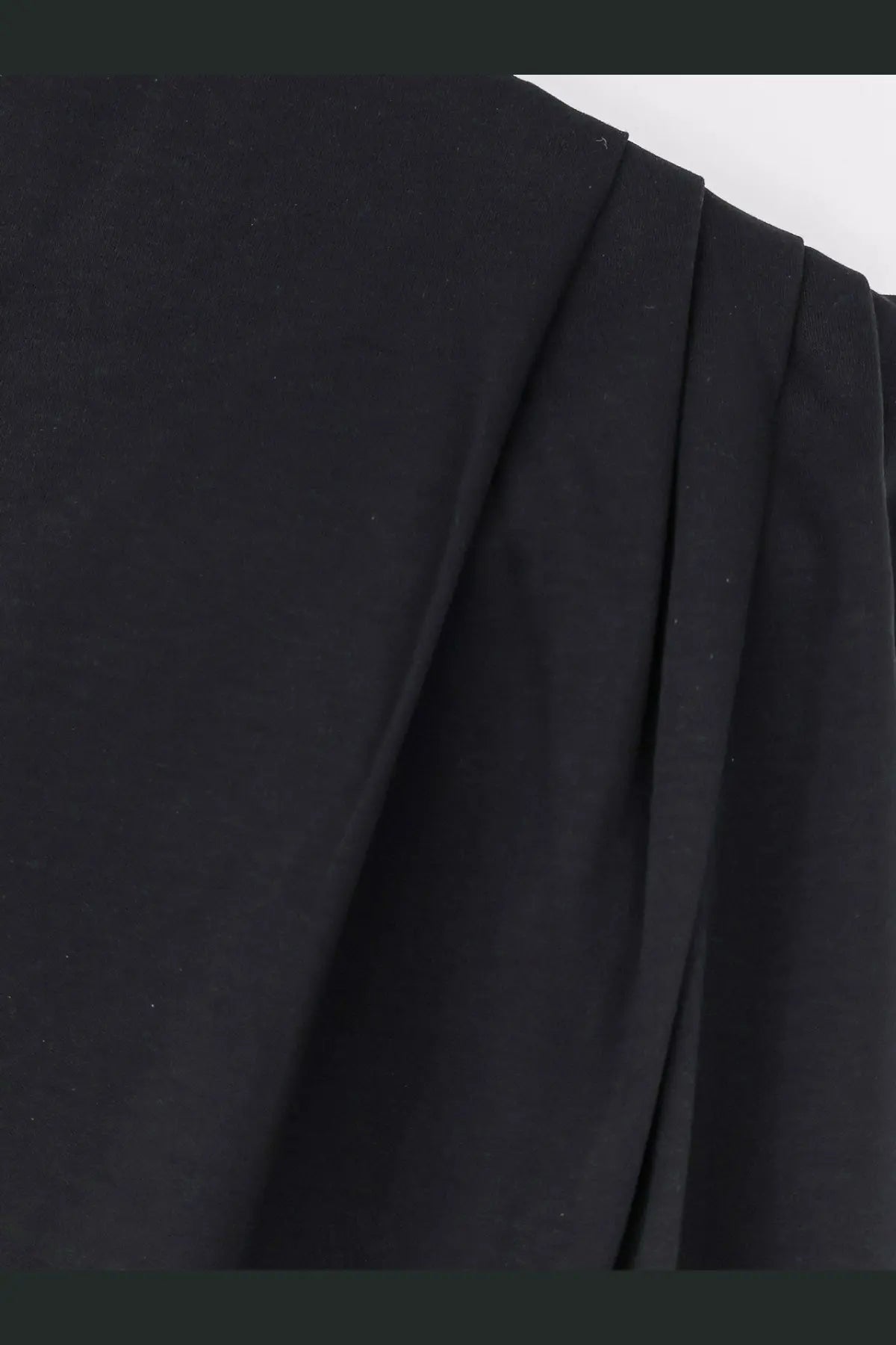 Black pleated organic cotton fabric with smooth matte texture from soeur women’s gemma long dress