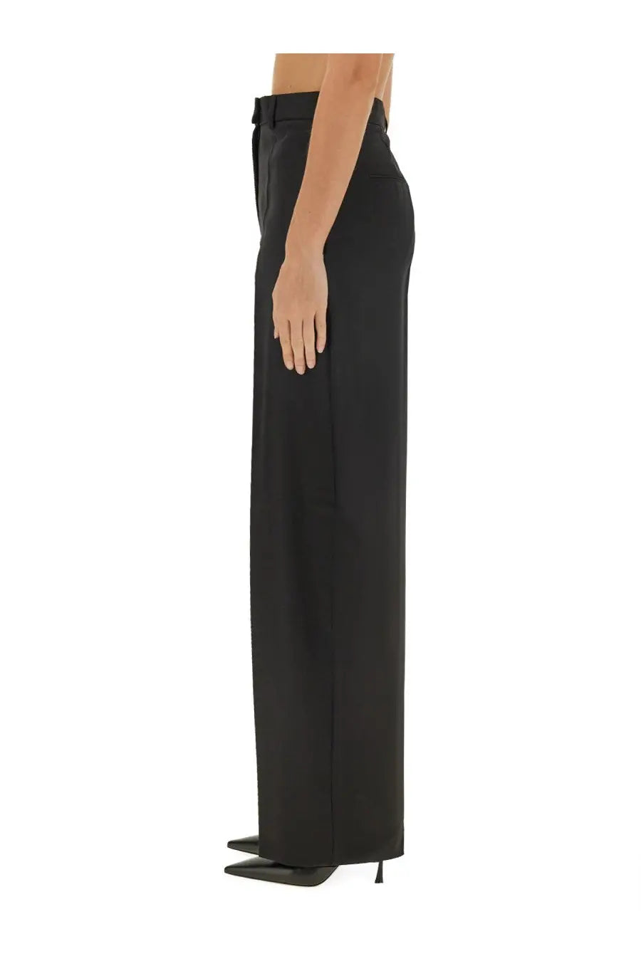 Sportmax women’s black wide-leg trousers with sleek tailored fit and subtle front slit for a modern look