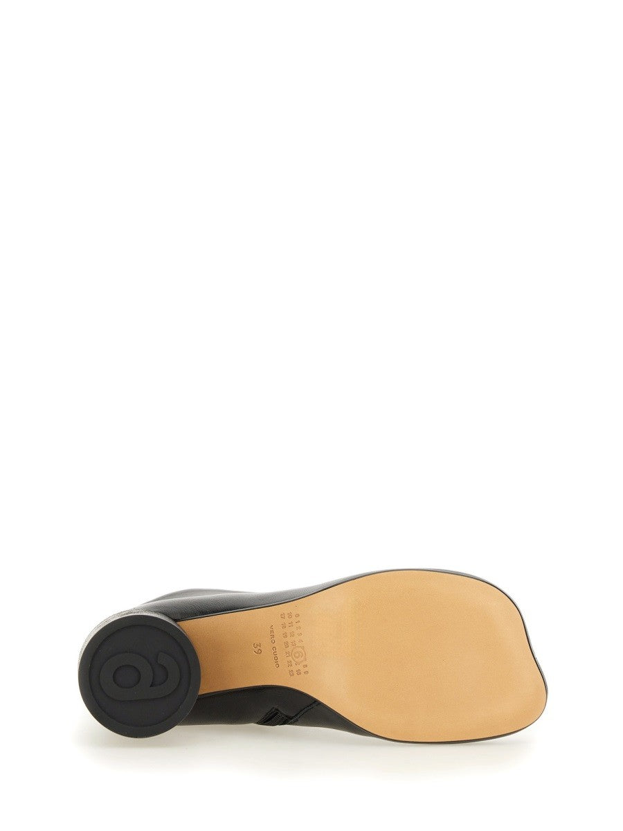 MM6 Maison Margiela Women's Stivaletto Anatomico in Pelle Black