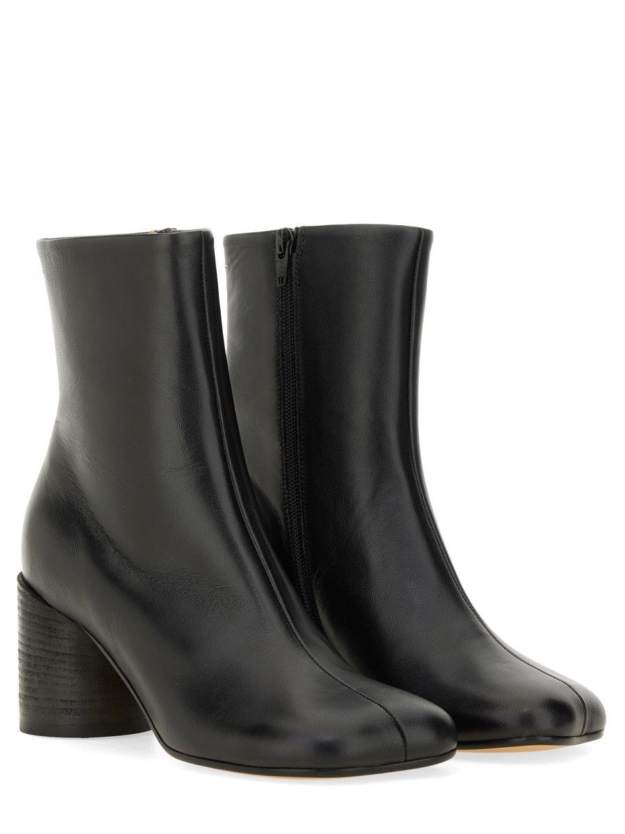 MM6 Maison Margiela Women's Stivaletto Anatomico in Pelle Black