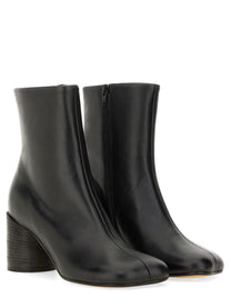 MM6 Maison Margiela Women's Stivaletto Anatomico in Pelle Black