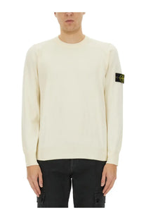 Stone Island men’s maglia con white cream long-sleeved knit sweater with black stone island logo patch on left sleeve