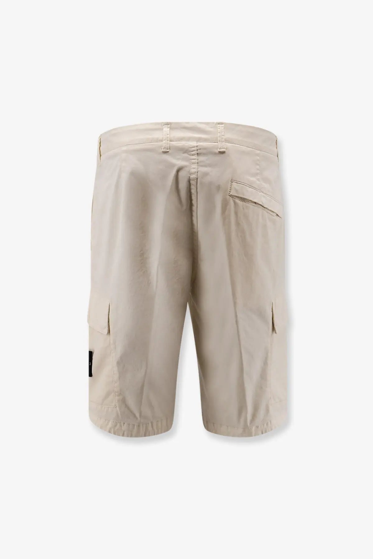 Stone island men’s organic cotton bermuda shorts in beige with multiple pockets and a subtle brand patch on the side
