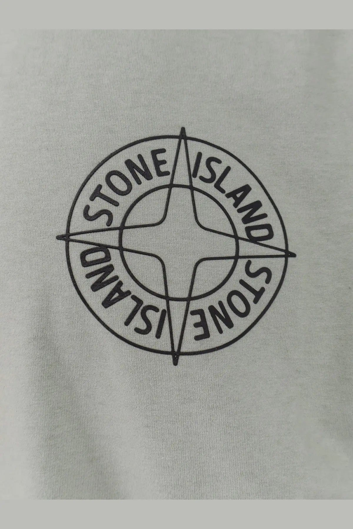 Stone island men’s organic cotton shirt green with black embroidered logo on light gray cotton t-shirt front