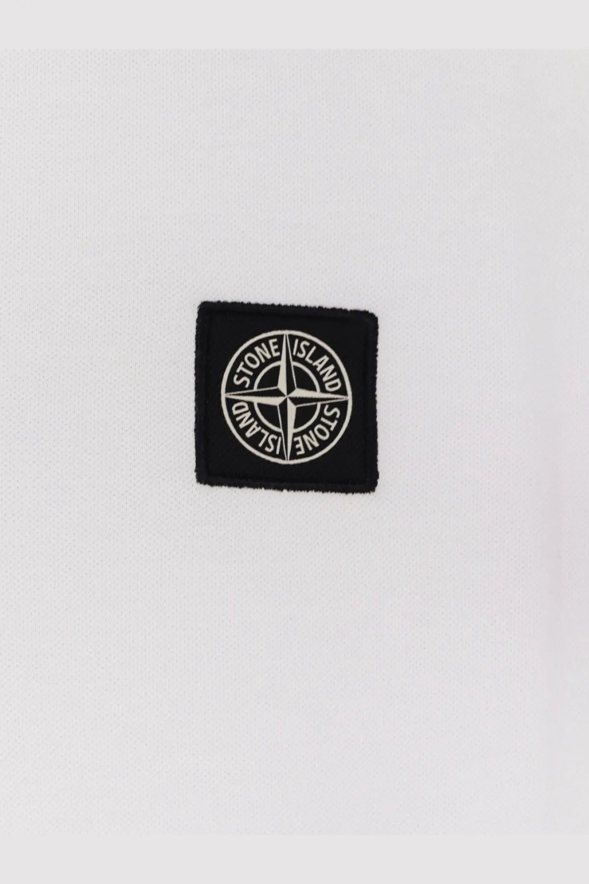 Stone island men’s stretch organic cotton polo shirt white with black embroidered compass logo patch on white fabric