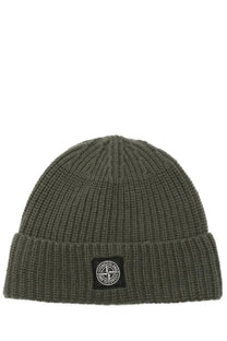 Stone island men’s wool cap green olive green ribbed knit beanie with black logo patch on cuff