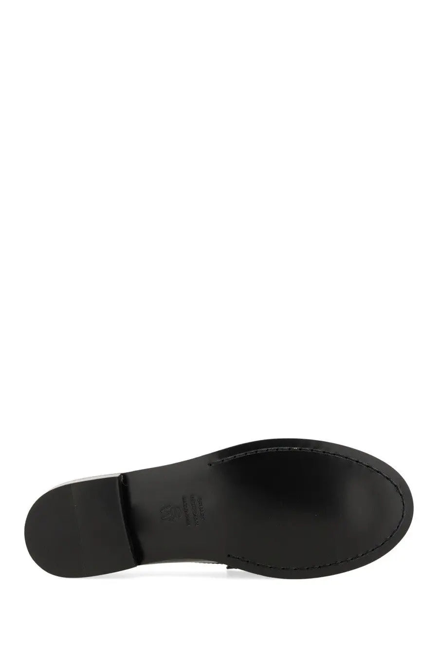 Black leather sole of stuart weitzman women’s moccasin lottie multicolor with glossy finish and visible stitching