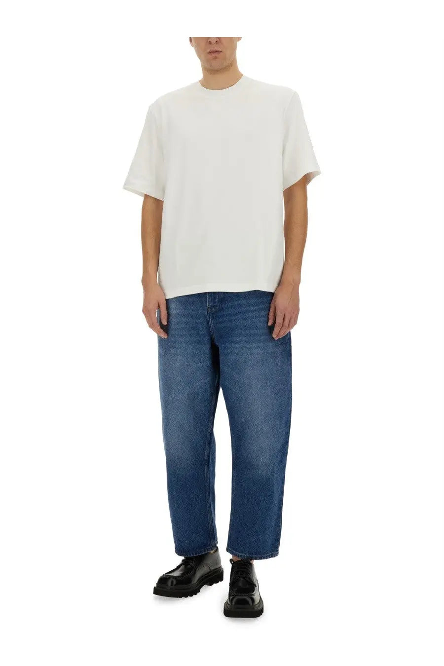 Studio Nicholson men’s white oversized cotton t-shirt with relaxed fit and short sleeves studio shirt lay white