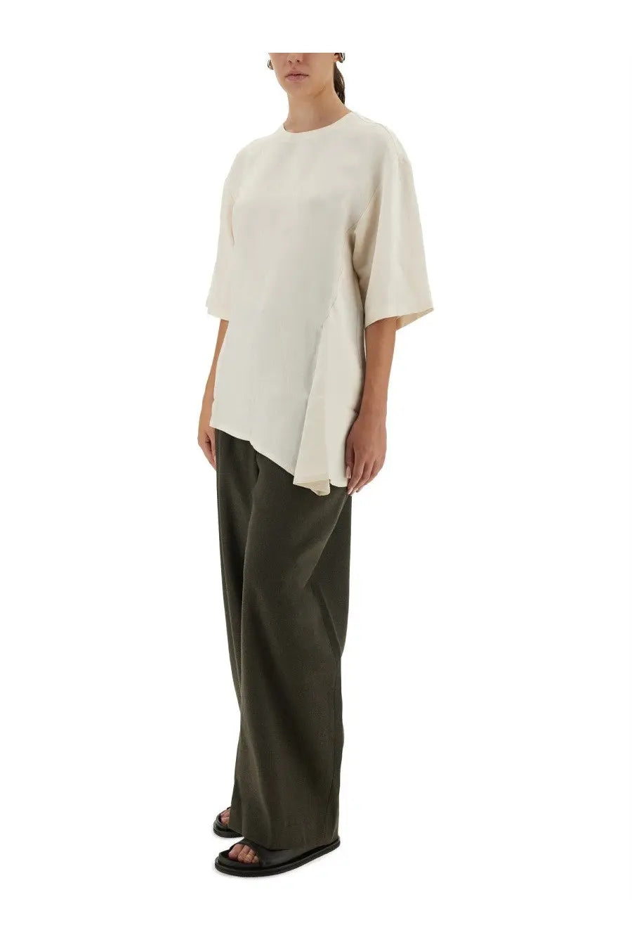 Studio Nicholson women’s cream-colored loose-fitting asymmetrical vichy shirt with relaxed fit and hemline