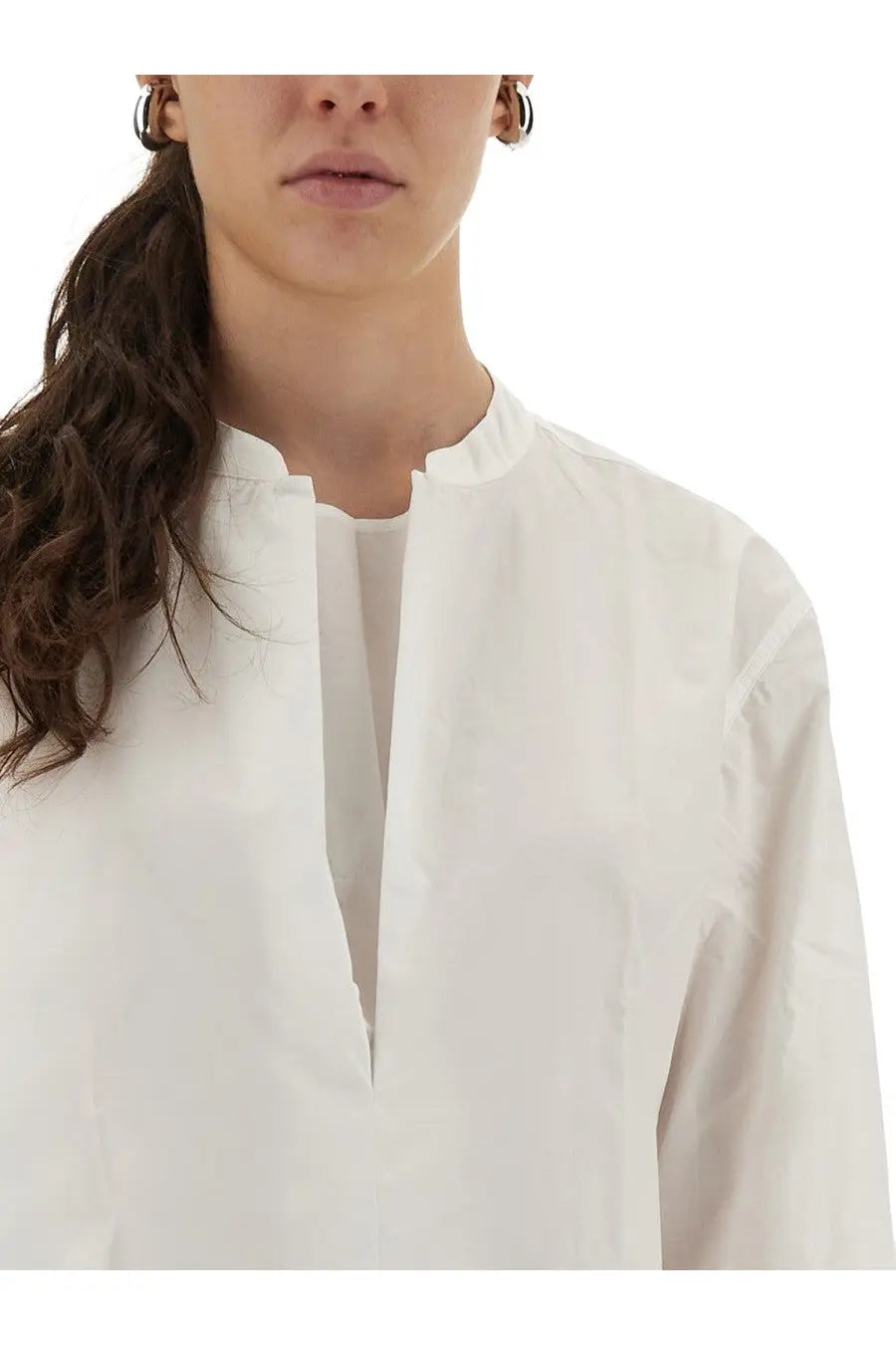 Studio nicholson women’s white cotton blouse with mandarin collar and subtle vertical seam detail
