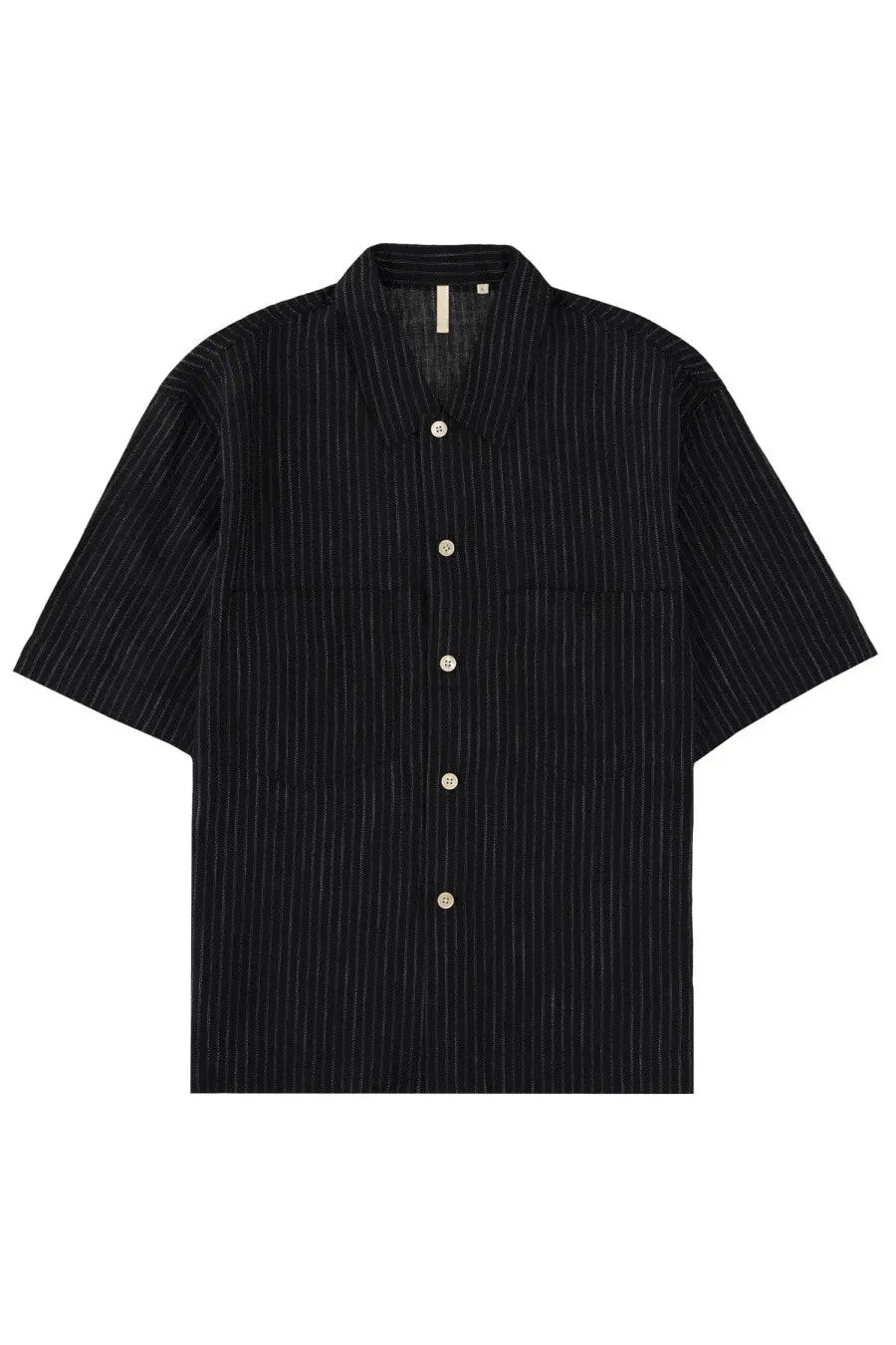 Sunflower men’s camicia Adam black short-sleeved button-up shirt with fine vertical pinstripes and silver buttons
