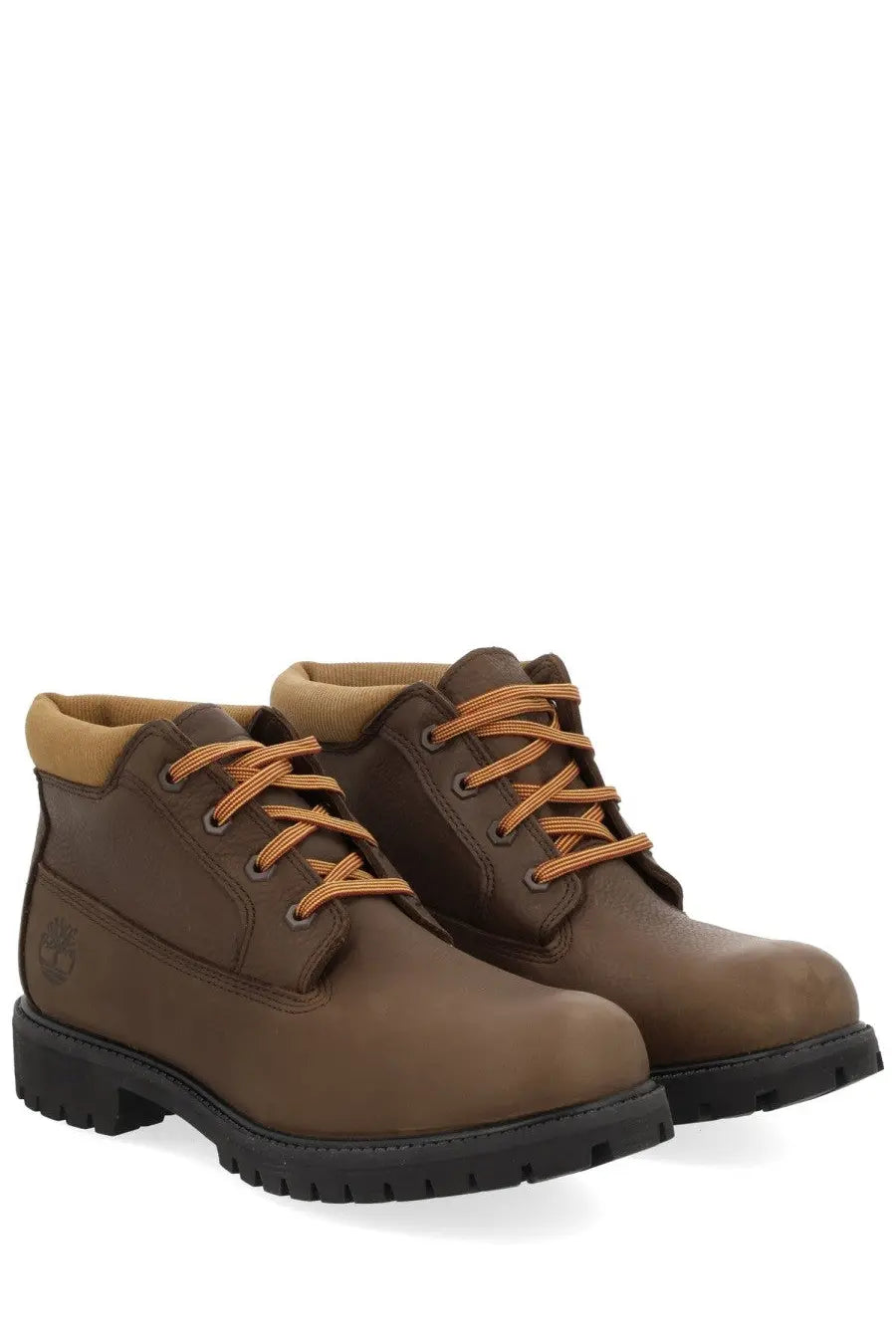 Timberland men’s waterproof chukka boot brown with brown leather upper tan laces and black rubber sole