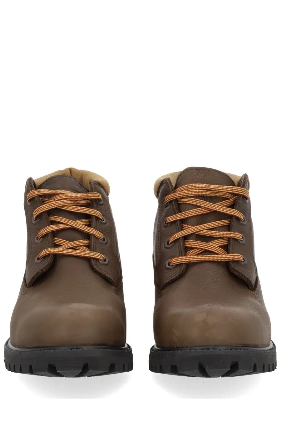 Timberland men’s waterproof chukka boot brown leather with tan laces and rugged black rubber sole