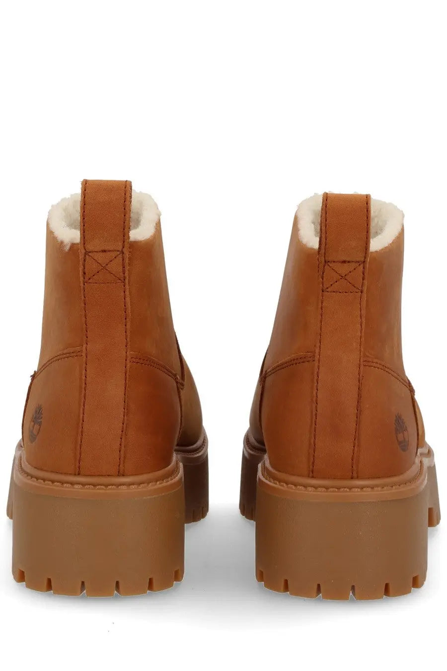 Timberland women’s leather boot brown in tan leather with plush white lining and chunky brown soles