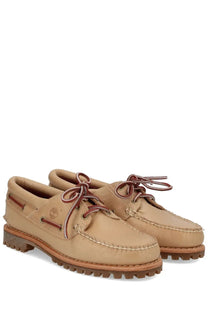 Timberland women’s shoe noreen beige tan boat shoes with brown laces and rugged rubber sole