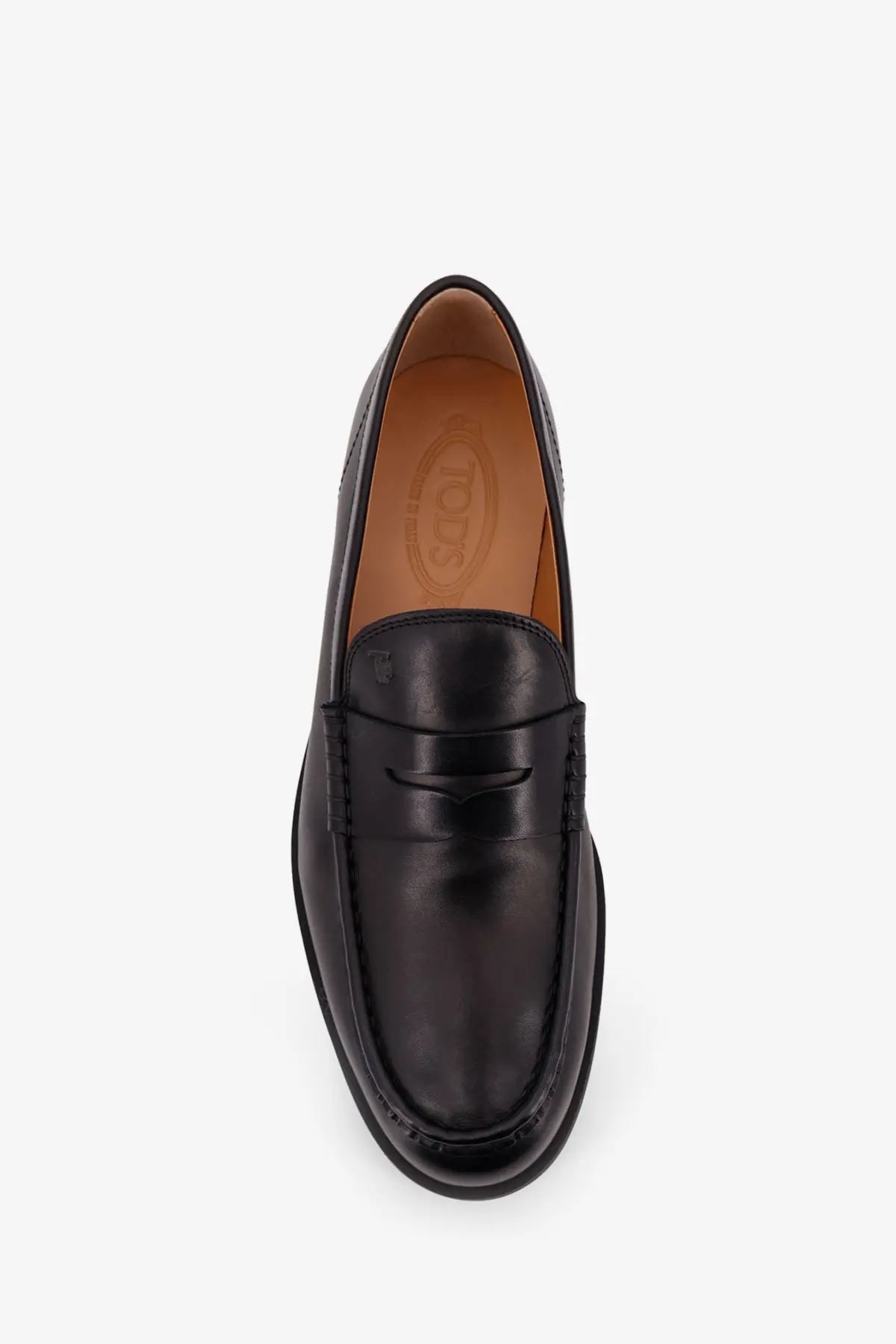 Tod’s men’s leather loafers in black with a polished finish and classic slip-on design