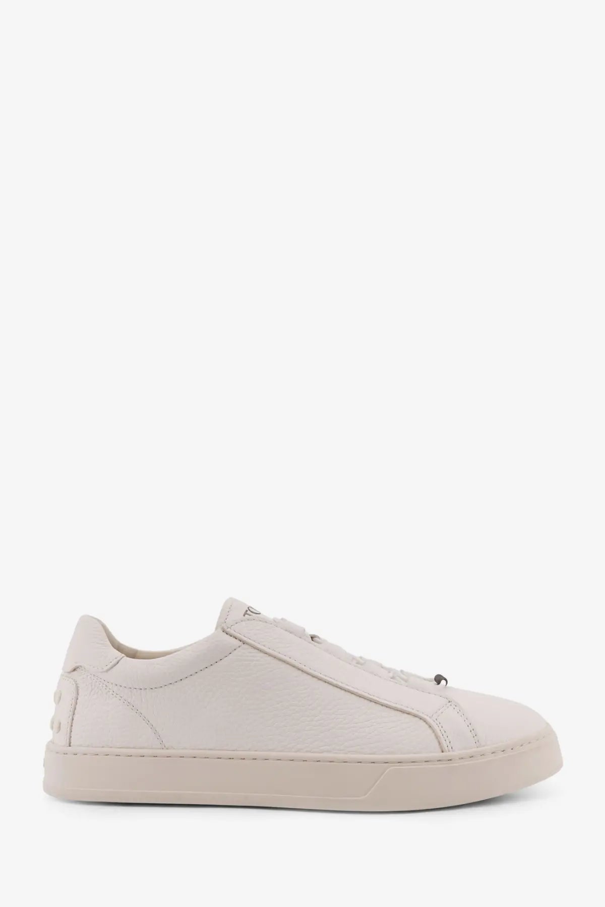 Tod’s men’s leather sneakers white cream-colored low-top with minimalist design and subtle stitching details