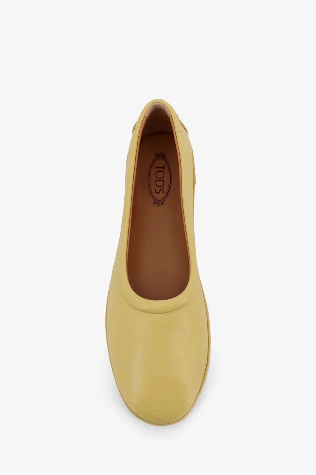 Tod’s women’s leather ballerina flat shoe in pale yellow with smooth leather upper and rounded toe
