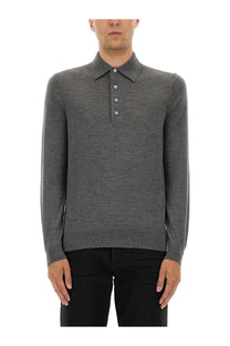 Tom Ford men’s fine merino virgin wool polo shirt in sleek heather gray with classic collar and silver buttons