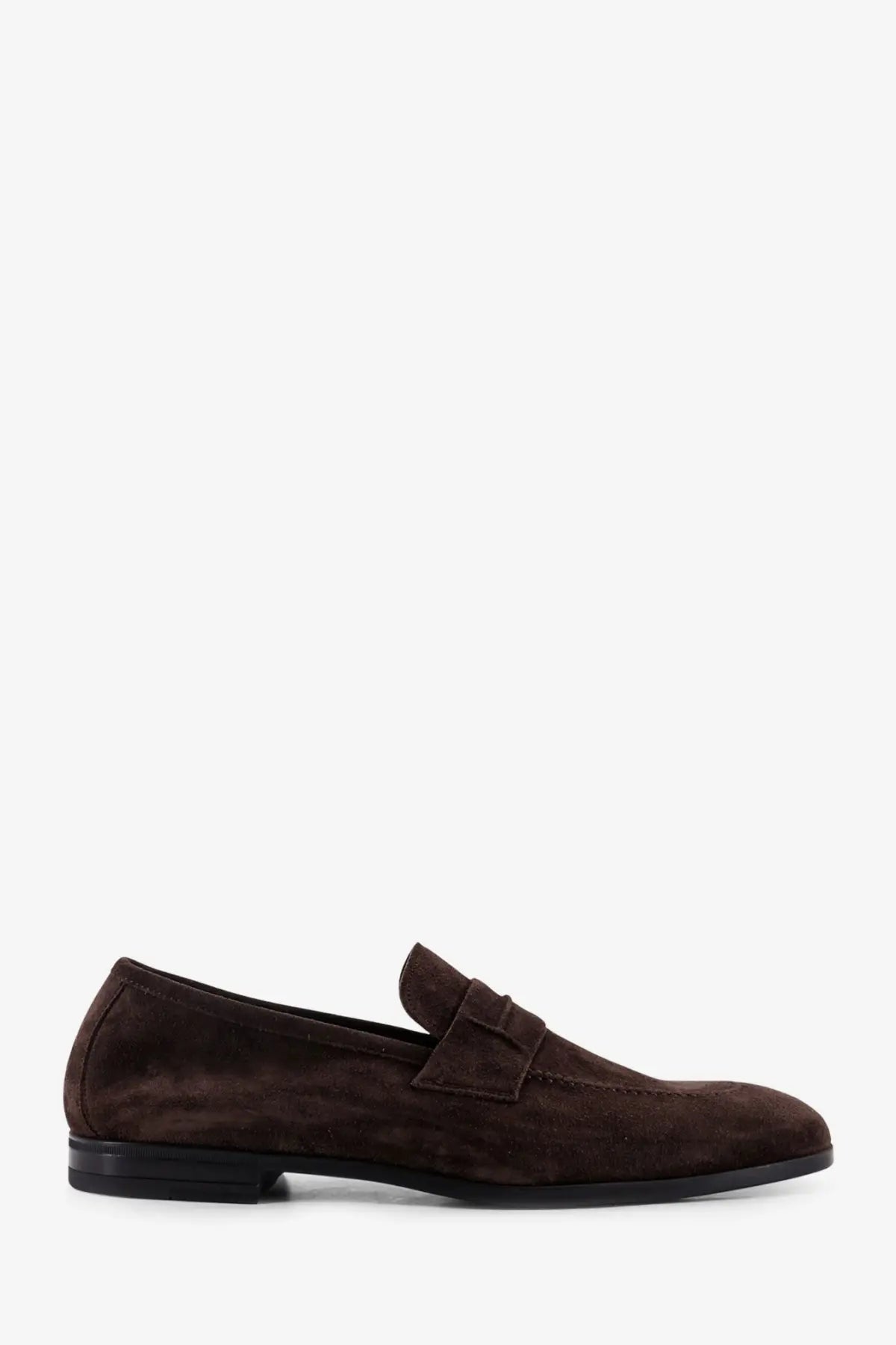 Tom ford men’s suede loafers brown with classic slip-on design and black rubber sole in brown suede material