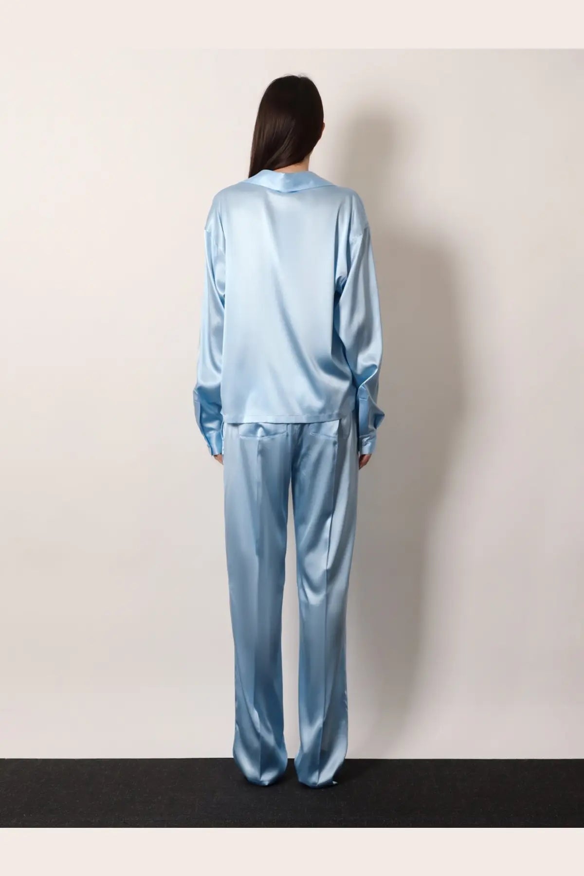 Tom Ford women’s grey stretch satin shirt with a relaxed fit and long sleeves in light blue satin pajama style