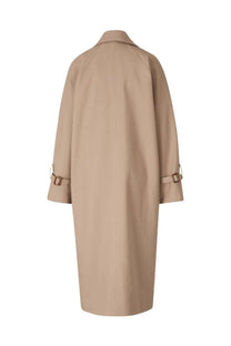 Beige toteme women’s double breasted cotton trench coat with adjustable cuffs and classic collar