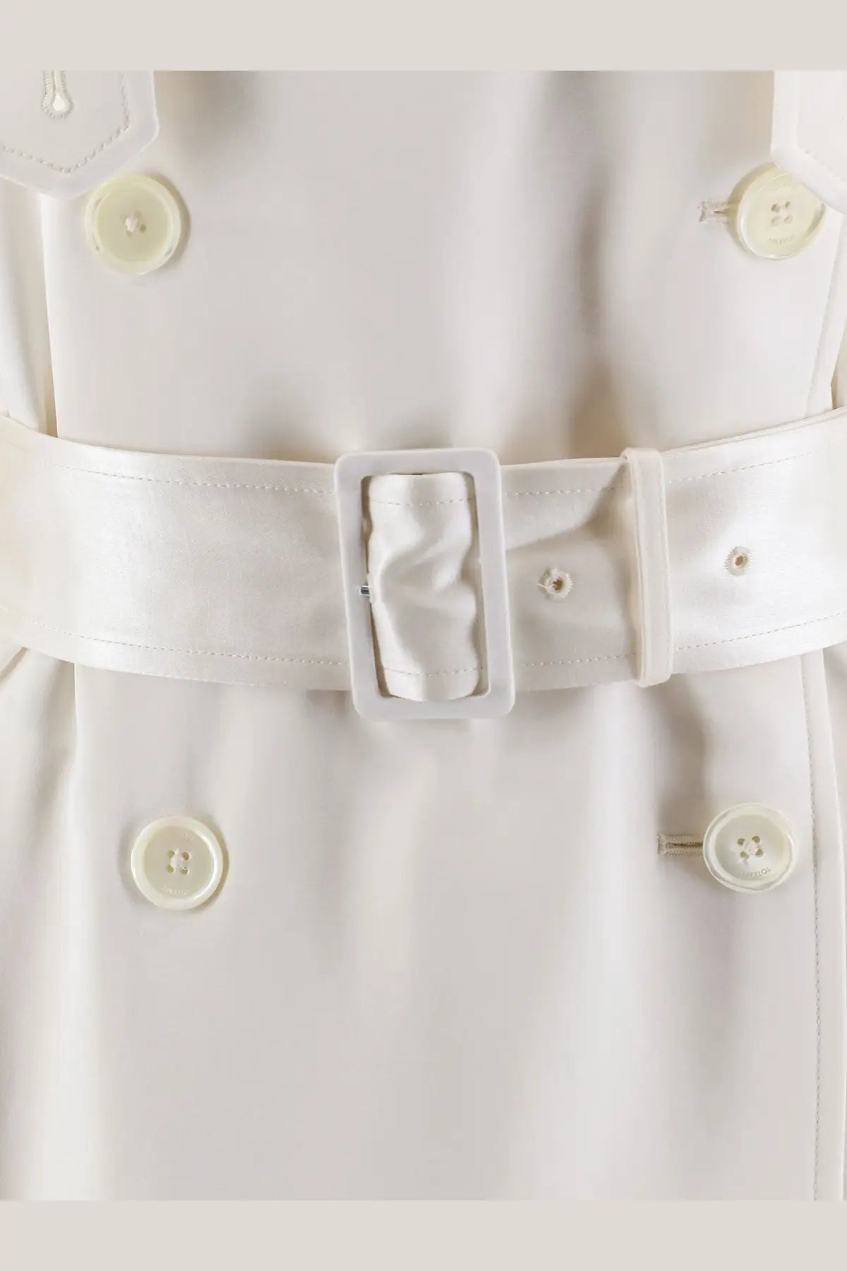 Toteme women’s white satin trench coat belt with matching rectangular buckle and subtle stitching details