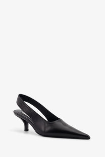 Toteme women’s black leather slingback decolléte pump with pointed toe and slender heel in pelle con effetto cocco