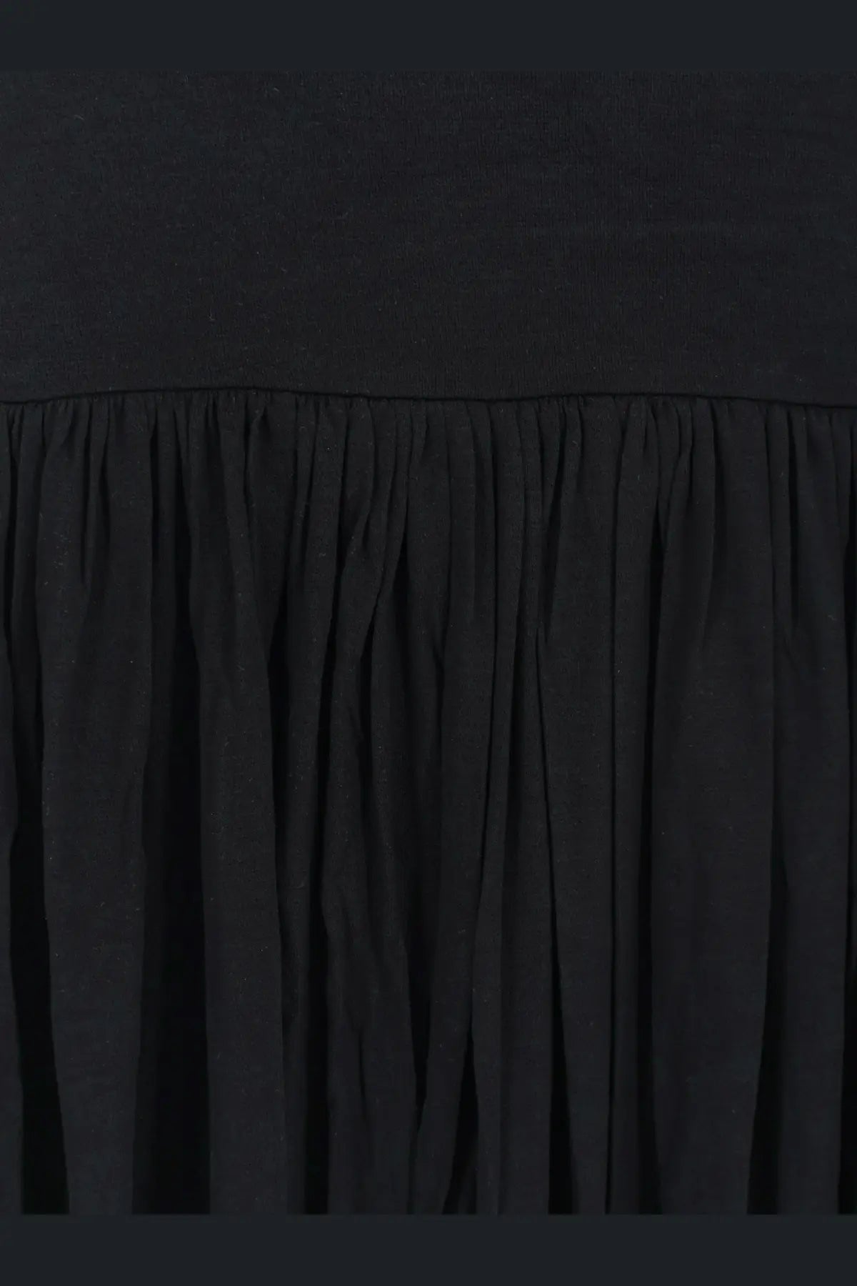 Toteme women’s black ruffled skirt made of soft flowing viscose fabric with gathered details for a stylish look