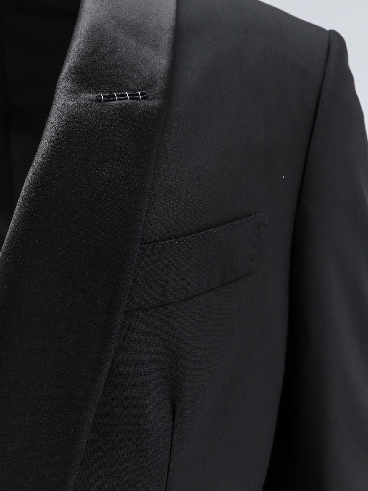 Tom Ford Men's Tuxedo Wool Blazer Black