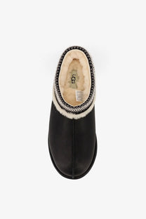 Ugg men’s tasman noir black leather slipper with plush white shearling lining and black and white knitted trim