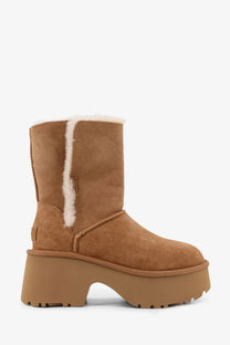 Ugg women’s Esmee tan suede boot with white shearling lining and chunky platform sole