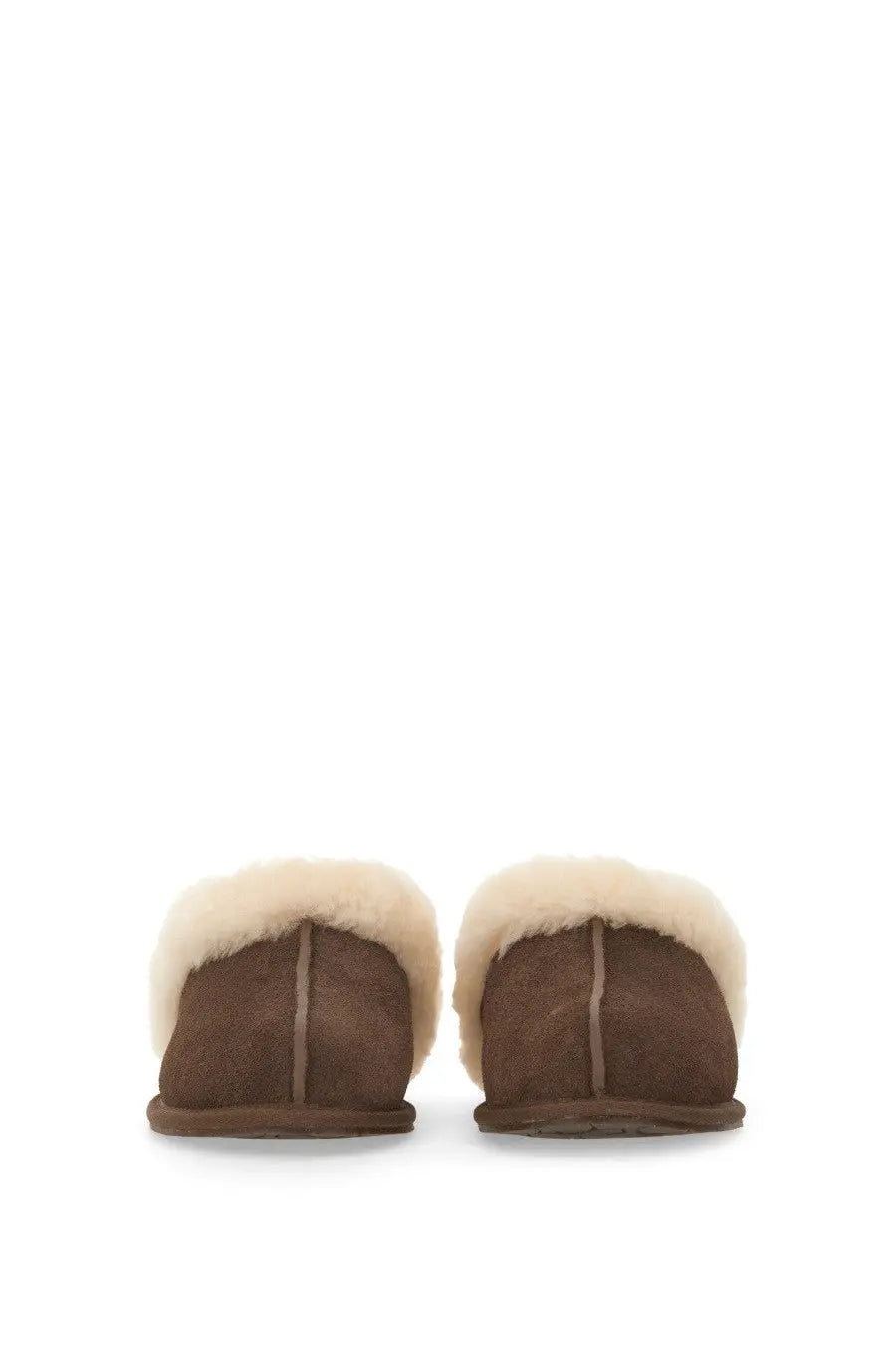 Ugg women’s slipper scuffette in brown suede with cream-colored shearling lining for indoor comfort
