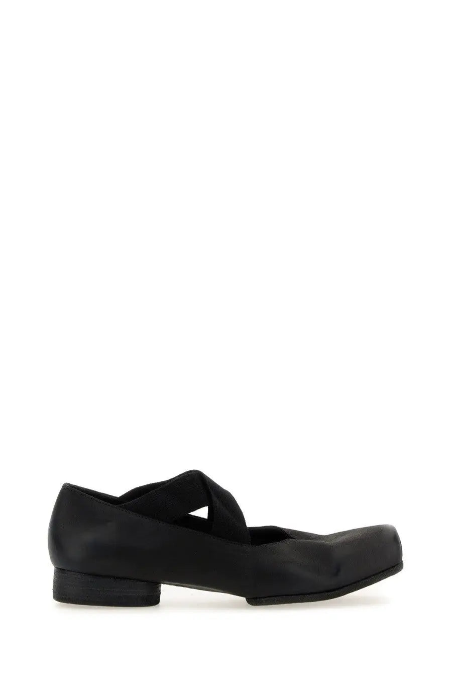 Uma Wang women’s leather ballerina black mary jane flat shoe with low block heel and crisscross strap detail