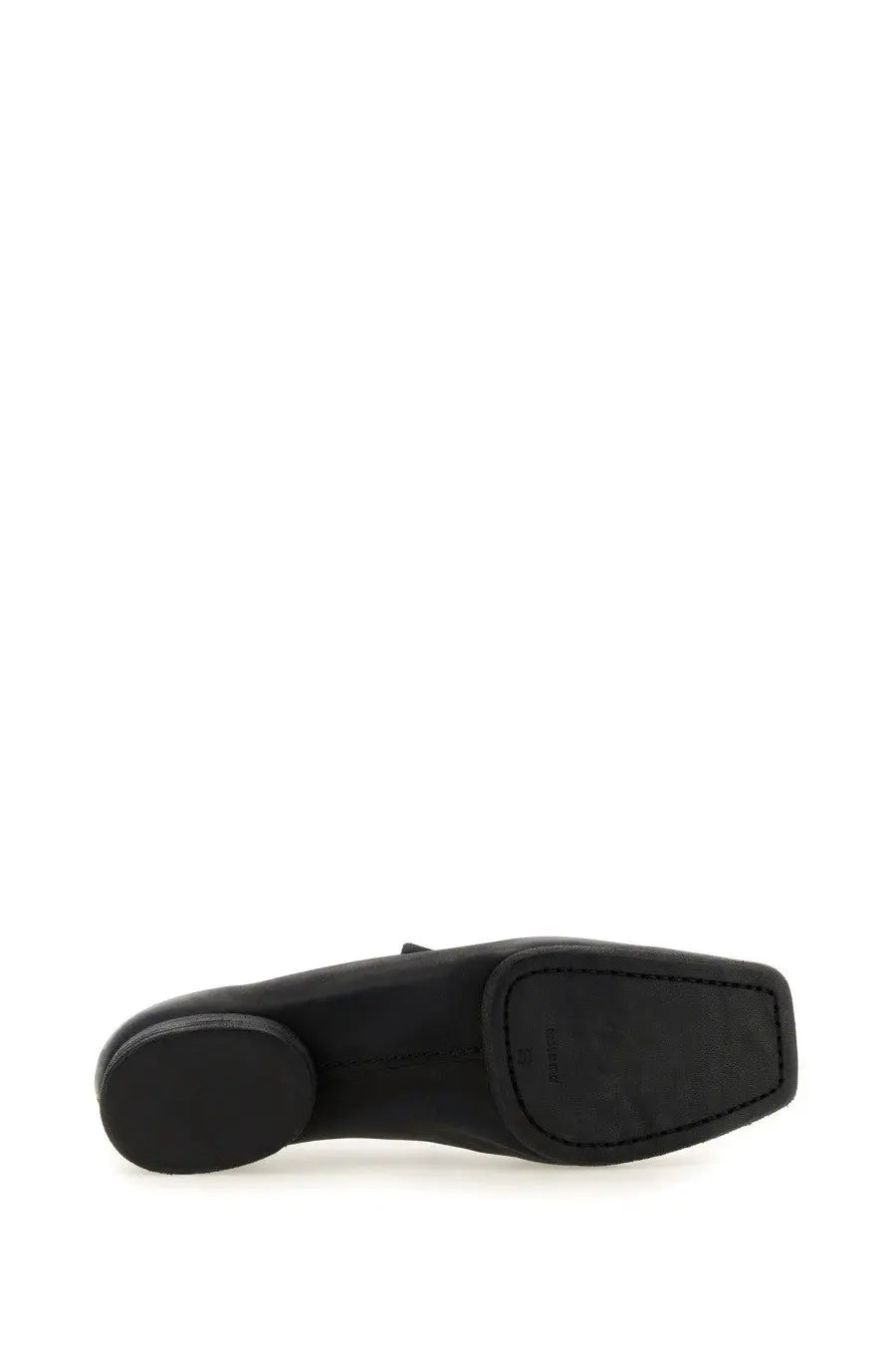 Uma Wang women’s black leather mule shoe with a square heel and rounded toe front view