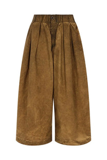 Uma wang women’s brown pleated wide-leg shorts with a subtle textured pattern and elastic waistband