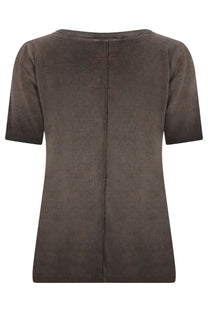 Uma Wang women’s dark brown short-sleeved top with ribbed neckline and subtle stitching details