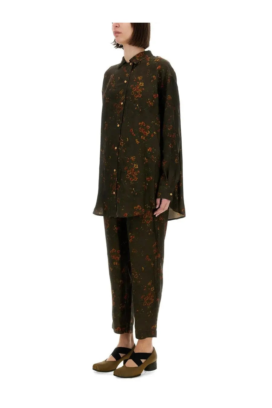 Uma Wang women’s Tyesha shirt in olive green floral print with long sleeves and a relaxed fit button-down style