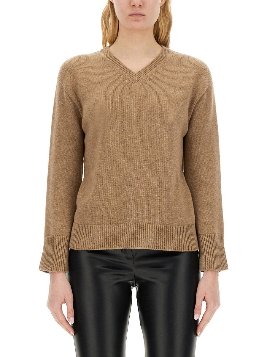 S Max Mara Women's Neck Sweater Beige