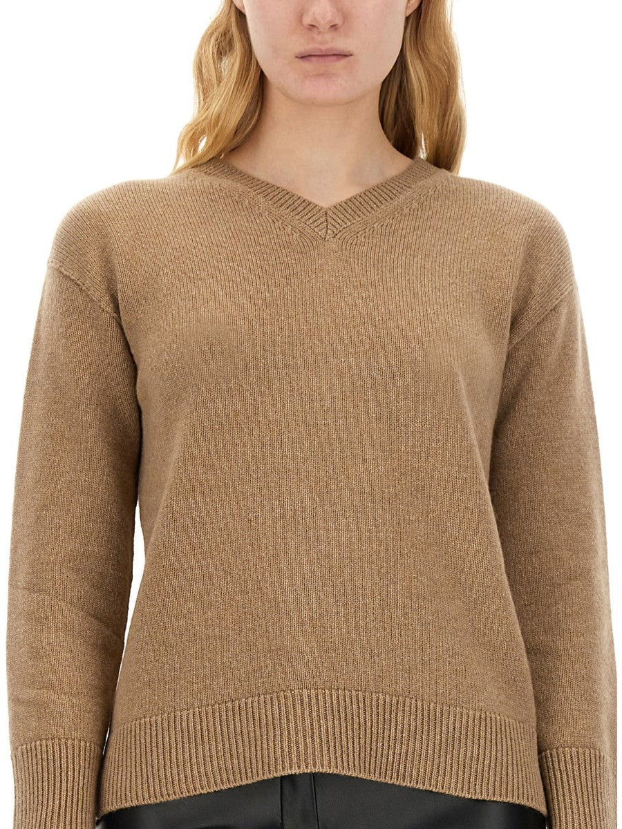 S Max Mara Women's Neck Sweater Beige