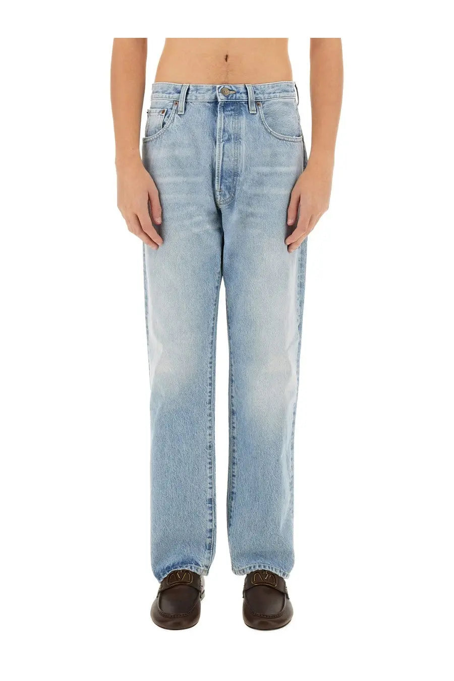Valentino men’s denim pants blue in light-wash denim with straight-leg cut and classic five-pocket design