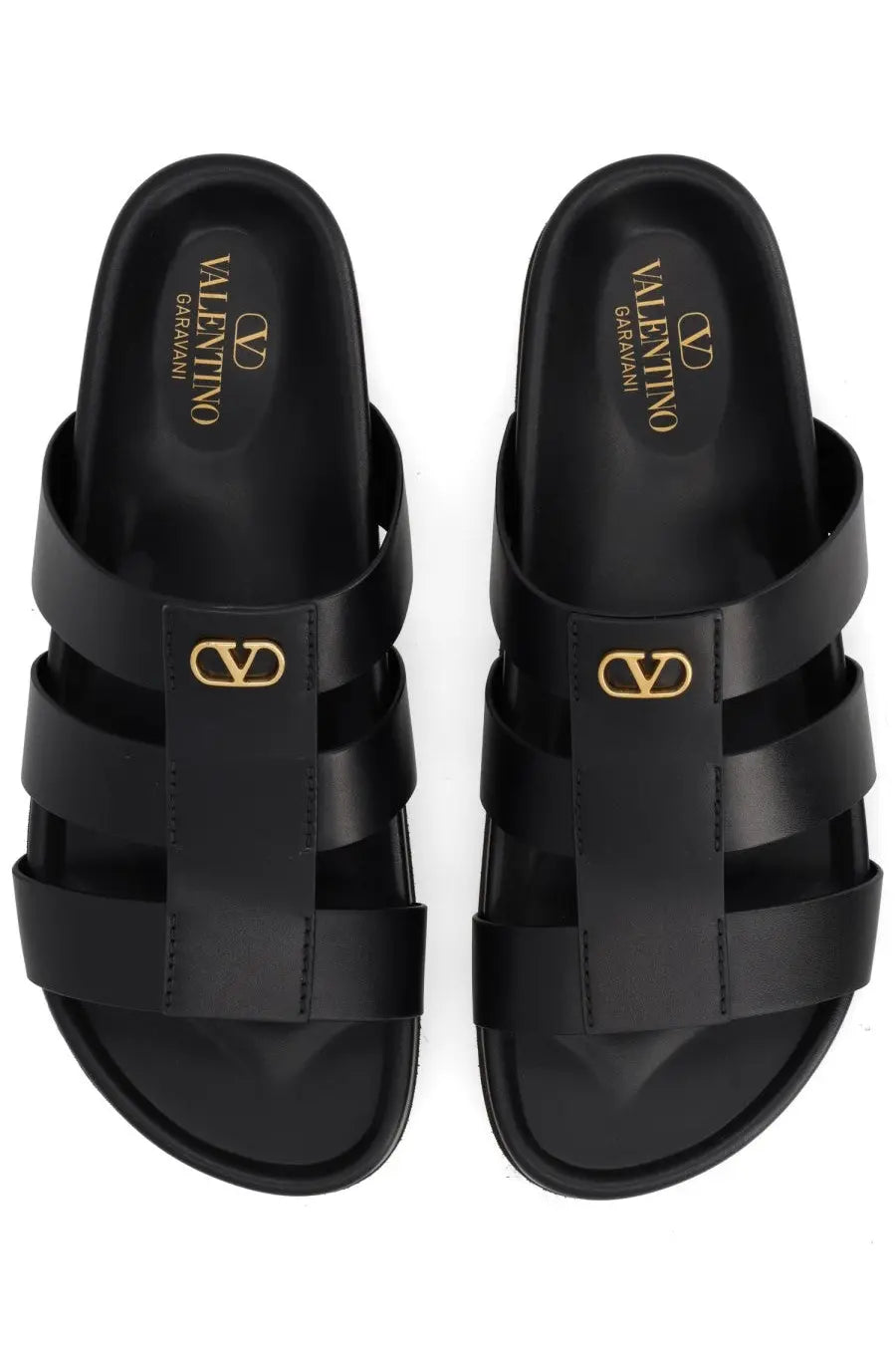 Valentino men’s sandals black leather slide with gold-tone v-logo hardware Valentino sandalo slide studshield black