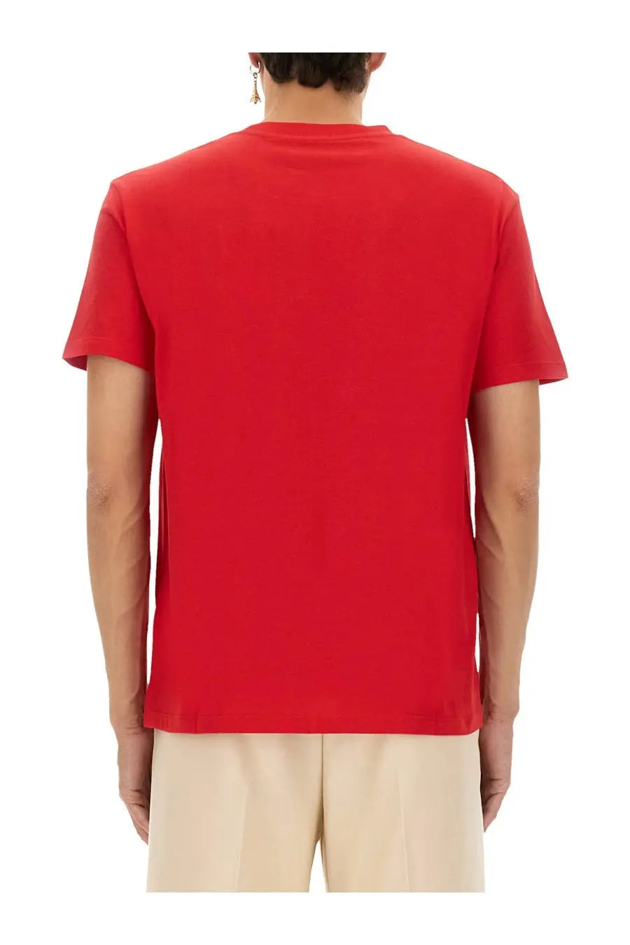 A vibrant red short-sleeved cotton t-shirt with a classic crew neck from valentino men’s shirt red collection