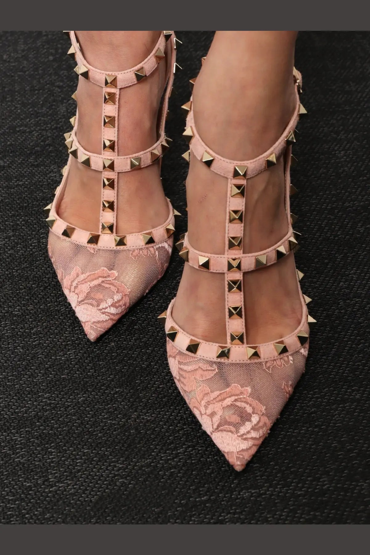 Valentino women’s orange suede and pink lace pumps with gold-tone rockstud high heels