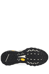 Black rubber outsole with white traction patterns and yellow Vibram logo on Vans men’s Crosspath XC sneaker black